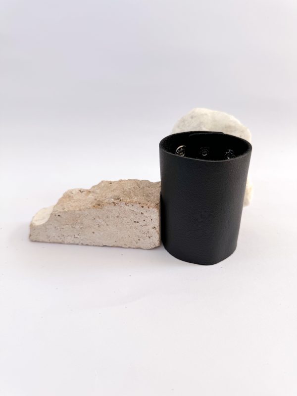 Pulsera Shoot negra