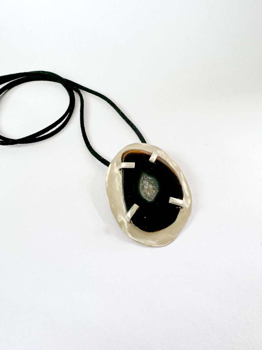 Collar Roots plateado