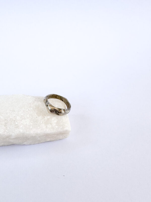 Anillo Taormina plateado 1.7cm