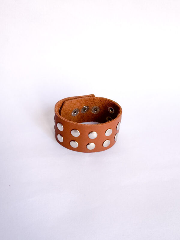 Pulsera Rocket marron con tachas