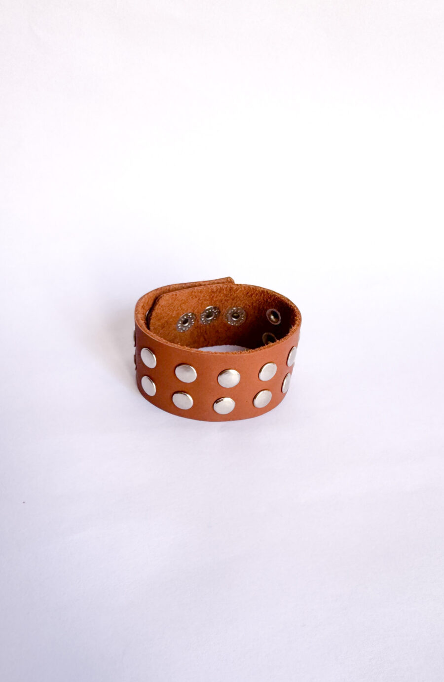 Pulsera Rocket marron con tachas