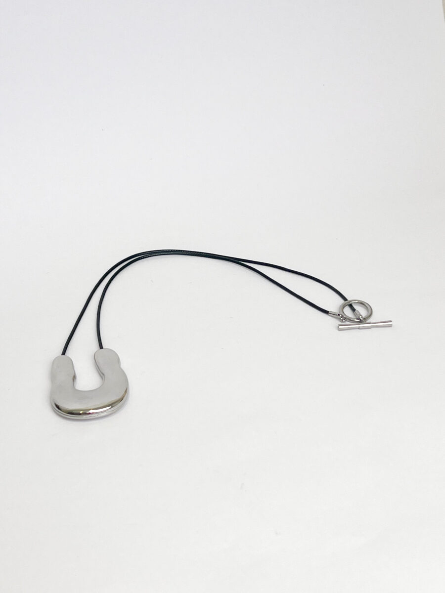 Collar Curva plateado - Imagen 2