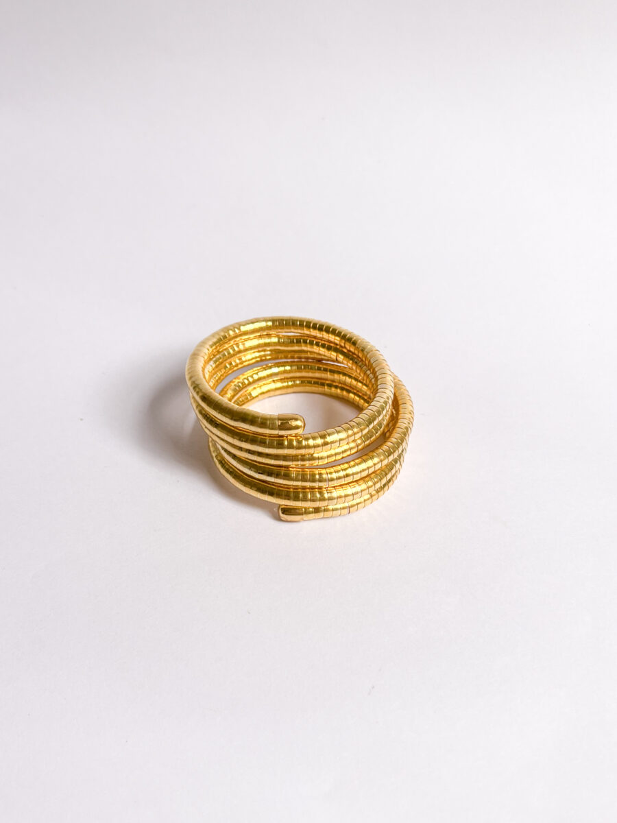 Pulsera cuerda dorada - Imagen 3