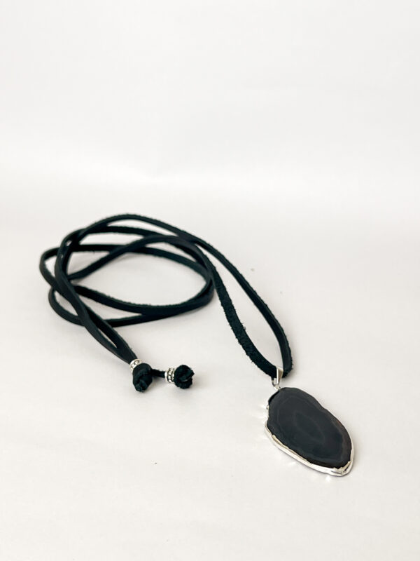 Lazo Agata cuero negro