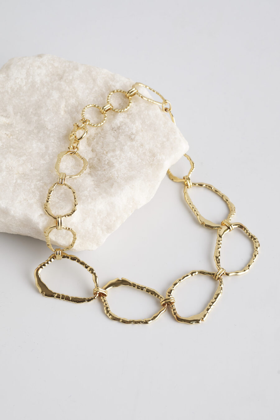 Collar Nilo dorado - Imagen 2