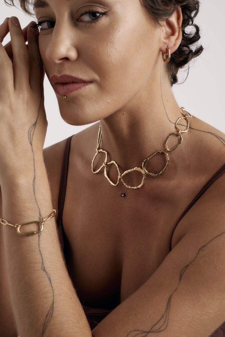 Collar Nilo dorado - Imagen 3